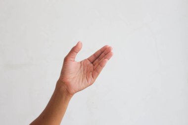 Akıllı telefon ya da şişe gibi el hareketleri