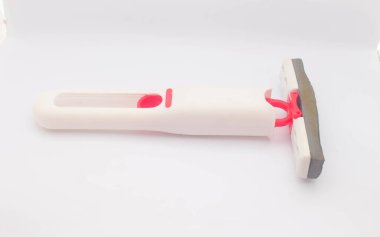 Beyaz arkaplanda küçük boy katlama paspası