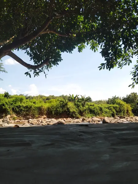 Arkaplan olarak kullanılabilecek bir resim