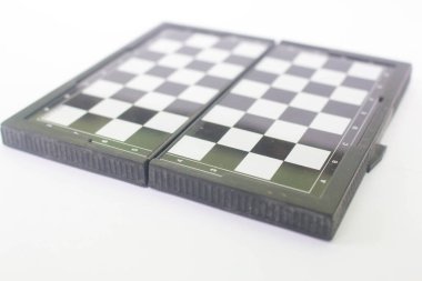 Parçaları kullanarak bir strateji oyunu