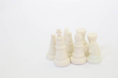 Parçaları kullanarak bir strateji oyunu