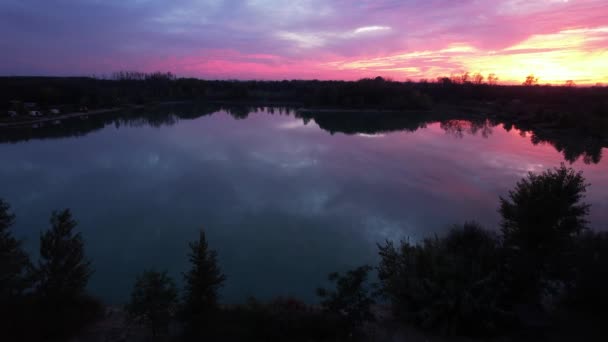 Rising Showing Lake Pink Sunset Air — Vídeos de Stock