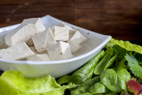 Producto Vegano Fresco Tofu Tofu Gris Soja Plato Marinado Con —  Fotos de Stock