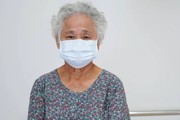 Paciente Anciana Asiática Con Máscara Para Proteger Coronavirus Covid —  Fotos de Stock