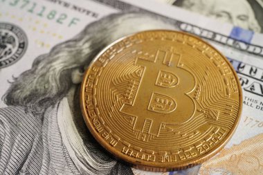 ABD doları üzerindeki altın bitcoin ticari ve ticari para, dijital para, sanal kripto para, engelleme teknolojisi için para banknotları.