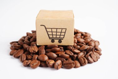 Kahve çekirdekleri üzerinde alışveriş sepeti ihracat veya ithalat için internetten alışveriş..