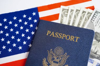 ABD pasaportu ve ABD doları, Amerika Birleşik Devletleri vatandaşı..