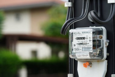 Ev ve ofisteki enerji maliyeti için elektrik ölçüm sayacı.
