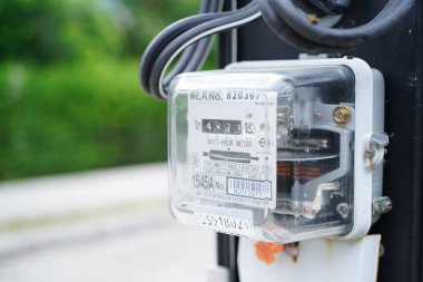 Ev ve ofisteki enerji maliyeti için elektrik ölçüm sayacı.