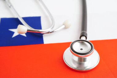 Siyah steteskoplu Şili bayrağı, iş ve finans kavramı.