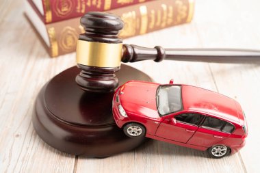 Bangkok, Tayland. 15 Mart 2024 Araba kazası davası ve sigorta..