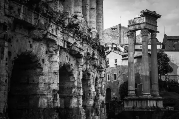 Roma Forumu, İtalya