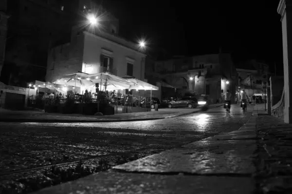 16 Ağustos 'ta, İtalya' nın Sibenik ilindeki eski Sibendi di şehrinin gece manzarası.