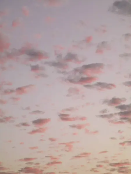 Bulutlu güzel gün batımı, doğa duvar kağıdı