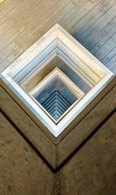 Geometrik Biçimlerde Mimari Perspektif A Çalışması
