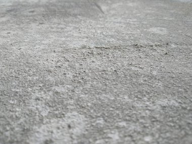 Grunge arkaplan dokusu, Kirli Sıçrama Duvarı, Soyut Sıçrama Sanatı. Arka plan için beton duvar beyaz gri rengi. Çizikler ve çatlaklarla eski grunge dokuları. Beyaz boyanmış çimento duvar. Klasik grunge ile şık, koyu renkli arka plan.. 