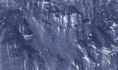 Soyulmuş Duvarların Parlatılmamış Güzelliği. Soyulmuş Duvarların Doğal Büyüsü. Çağların Soyulmuş Duvarları. Soyulmuş Duvarların Albenisi. Grunge Arka planı, Kirli Sıçrayan Duvarlar, Soyulmuş Sanatlar.