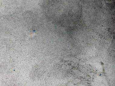 Kirli çatlamış beyaz duvar boyası dökülüyor. Kötü hasar görmüş eski duvar boyası soyuluyor. Boya parçaları kayıp. Çimento soyulmuş grunge duvar dokusundan sıyrılmış..