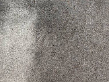 Siyah ve beyaz titreşimli tamamlanmamış duvar. Eski beton duvarın dokusu. Açık gri renkli çimento desenli beton duvar. Gri pastel, sert, çatallı beton, beton, alçıdan duvar, düz, soluk arkaplan boyalı..