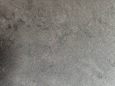 Siyah ve beyaz titreşimli tamamlanmamış duvar. Eski beton duvarın dokusu. Açık gri renkli çimento desenli beton duvar. Gri pastel, sert, çatallı beton, beton, alçıdan duvar, düz, soluk arkaplan boyalı..