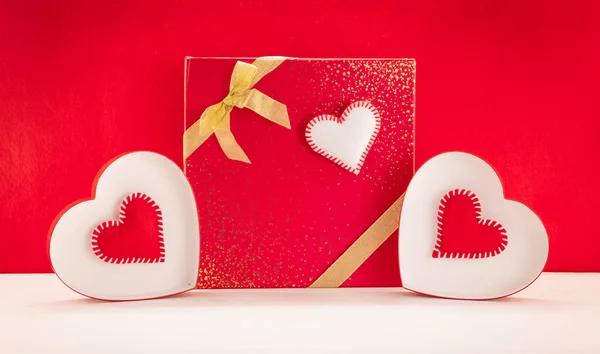Dia Dos Namorados Papel Parede Com Corações Vermelhos Pacote Presente — Fotografia de Stock