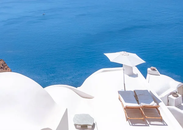 Santorini, Oia köyü ve kaldera manzarası..