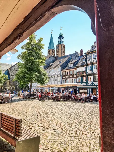 Almanya 'da Goslar' da Pazar Meydanı Yazın
