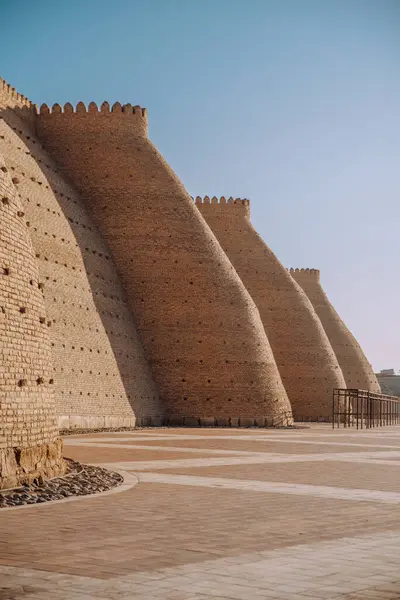 Buhara Özbekistan Sandığı