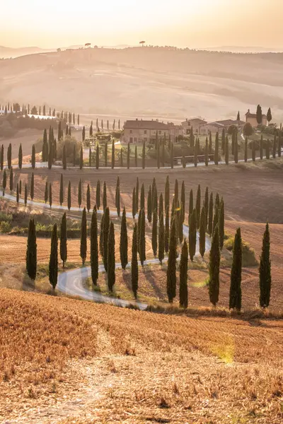 Tuscany, İtalya 'da Val d' Orcia 'da gün batımı