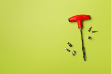 Tornavida biti renk arkaplan, üst görünüm üzerine ayarlandı.