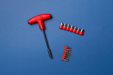 Tornavida biti renk arkaplan, üst görünüm üzerine ayarlandı.