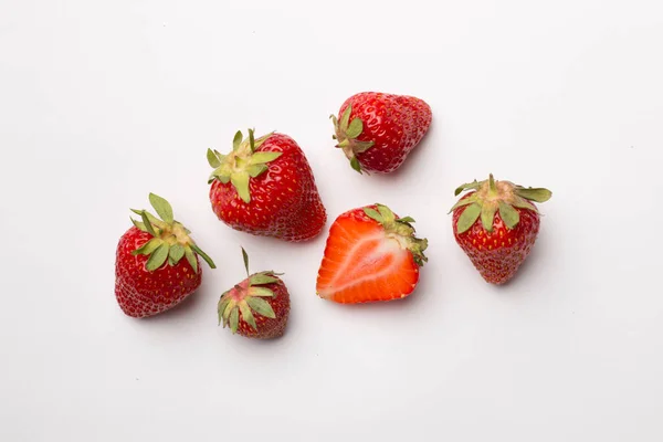 Căpșuni Proaspete Fundal Alb Vedere Sus — Fotografie, imagine de stoc
