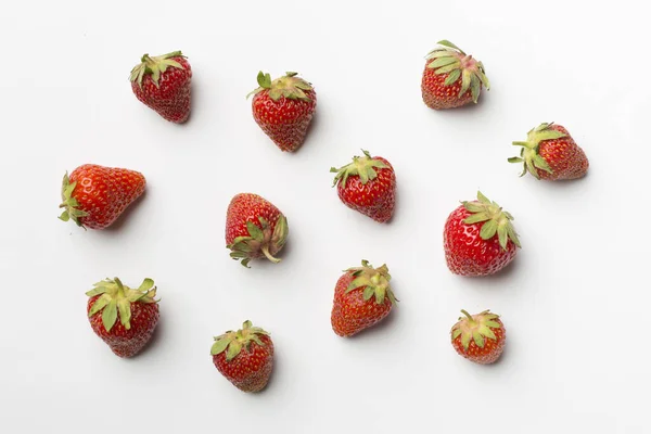 Frische Erdbeeren Auf Weißem Hintergrund Draufsicht — Stockfoto