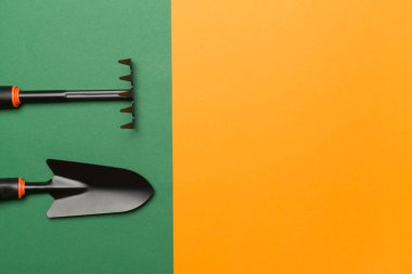 Renk arkaplanı, üst görünüm bahçe araçları