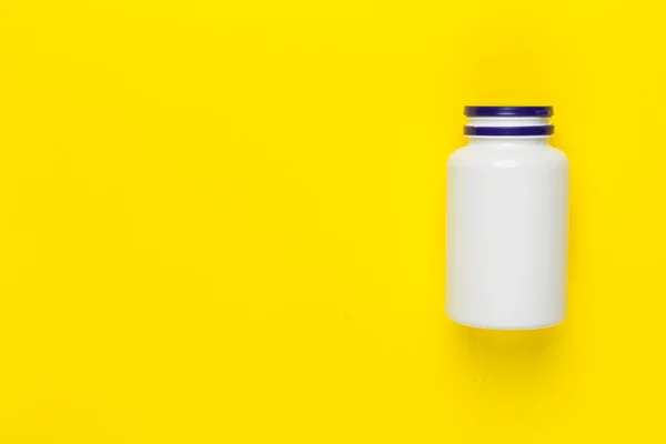 Bottiglia Plastica Con Vitamine Sfondo Colore Vista Dall Alto — Foto Stock
