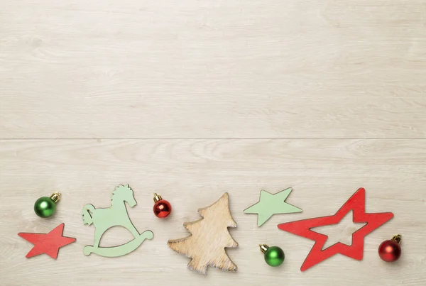 Ξύλινα Χριστουγεννιάτικα Παιχνίδια Ξύλινο Φόντο Top View — Φωτογραφία Αρχείου