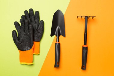 Renk arkaplanı, üst görünüm bahçe araçları