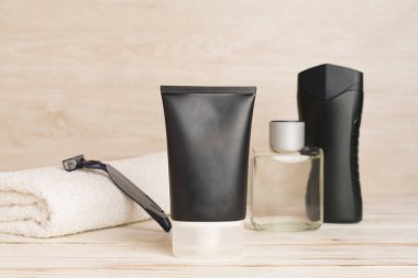 Masada nane yapraklı erkekler kozmetik şişeleri