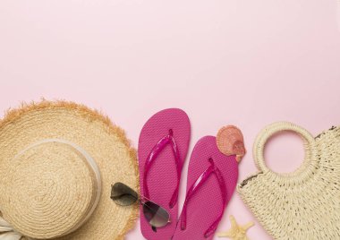 Plaj aksesuarları renk arkaplanı, düz yatış