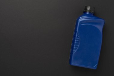 Renk arkaplanında makine yağı, üst görünüm