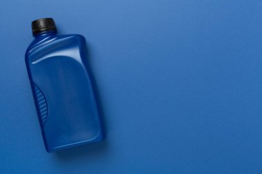 Renk arkaplanında makine yağı, üst görünüm