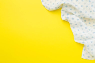 Renk arkaplan üzerinde pamuk kumaş, üst görünüm