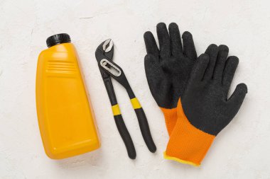 Somut arka planda otomobil ürünleri ve araçları, üst görünüm