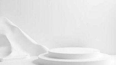 Zarif kumaşlarla örtülmüş beyaz bir platformun yer aldığı temiz, minimalist stüdyo sahnesi. Ürün sergisi, vitrin, reklam ya da internet sitesi tasarımı ya da ticari fotoğrafçılık için modern bir arka plan olarak mükemmel. Öntanımlı için ideal model şablonu