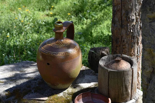Şarap Depolamak Için Kullanılan Antika Kil Kaplar — Stok fotoğraf