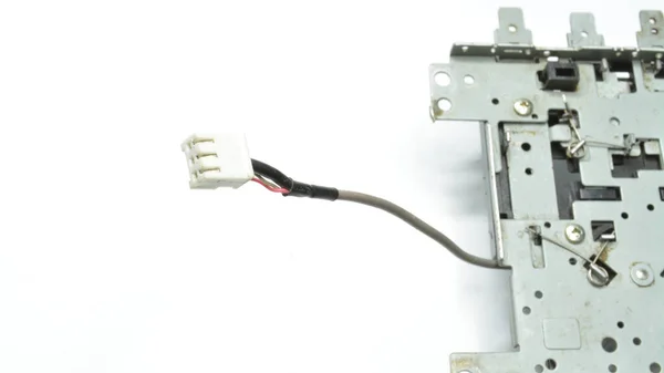 Eski kayıt cihazına bağlı kablolu güç krikoyu 