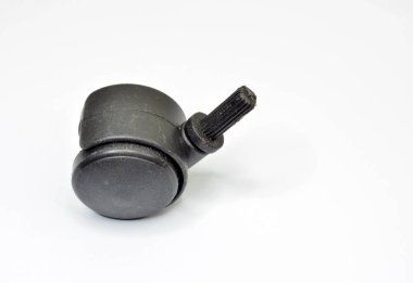 Beyaz arkaplanda klasik siyah plastik Caster Wheel
