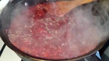 Timelapse of boiled sauting for borscht.  Cooking red borscht
