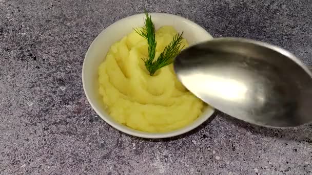 Mashed Potatoes Hand Spoon Takes Portion Mashed Potatoes Testing View — Video Stock