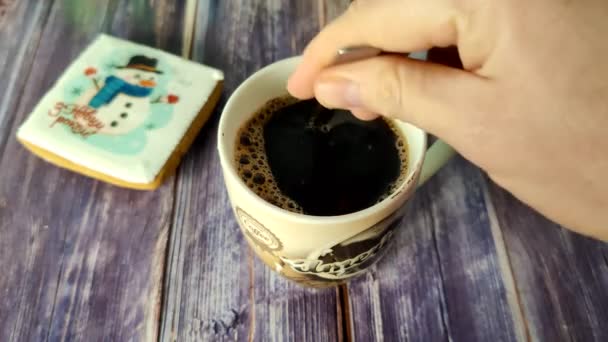 Stirring Teaspoon Sugar Cup Black Coffee Side View — Vídeos de Stock